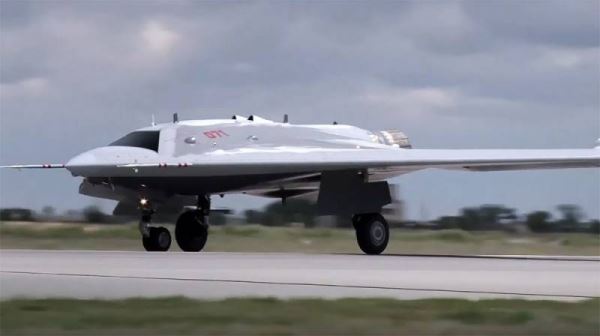 Один летчик хорошо, а два – лучше? Зачем России новая версия Су-57