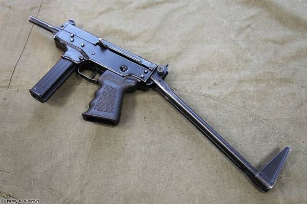 Пистолет-пулемет ПП-2011 «Кедр-Para». Старая конструкция и новый патрон